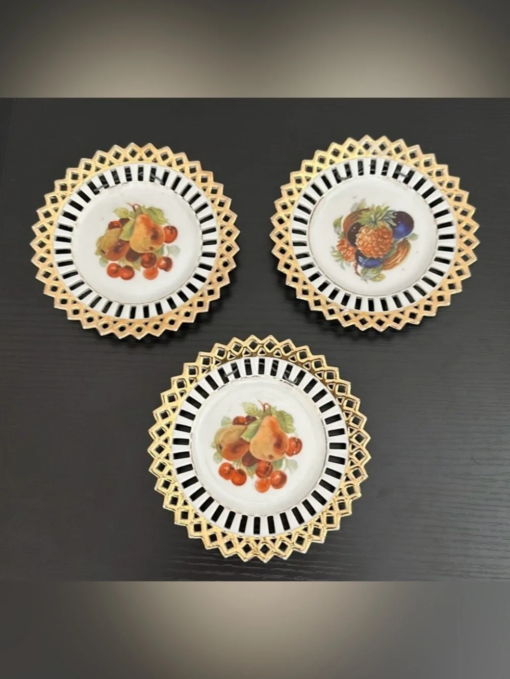 🌹 German 5” Vintage Gold Guild Edge Fruit Plates Set of 3